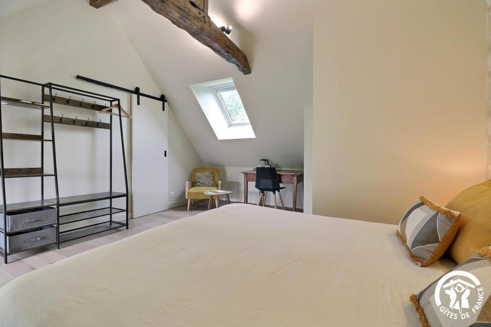 Le Jardin De Quercus Bed & Breakfast Bazouges-la-Perouse Exterior photo