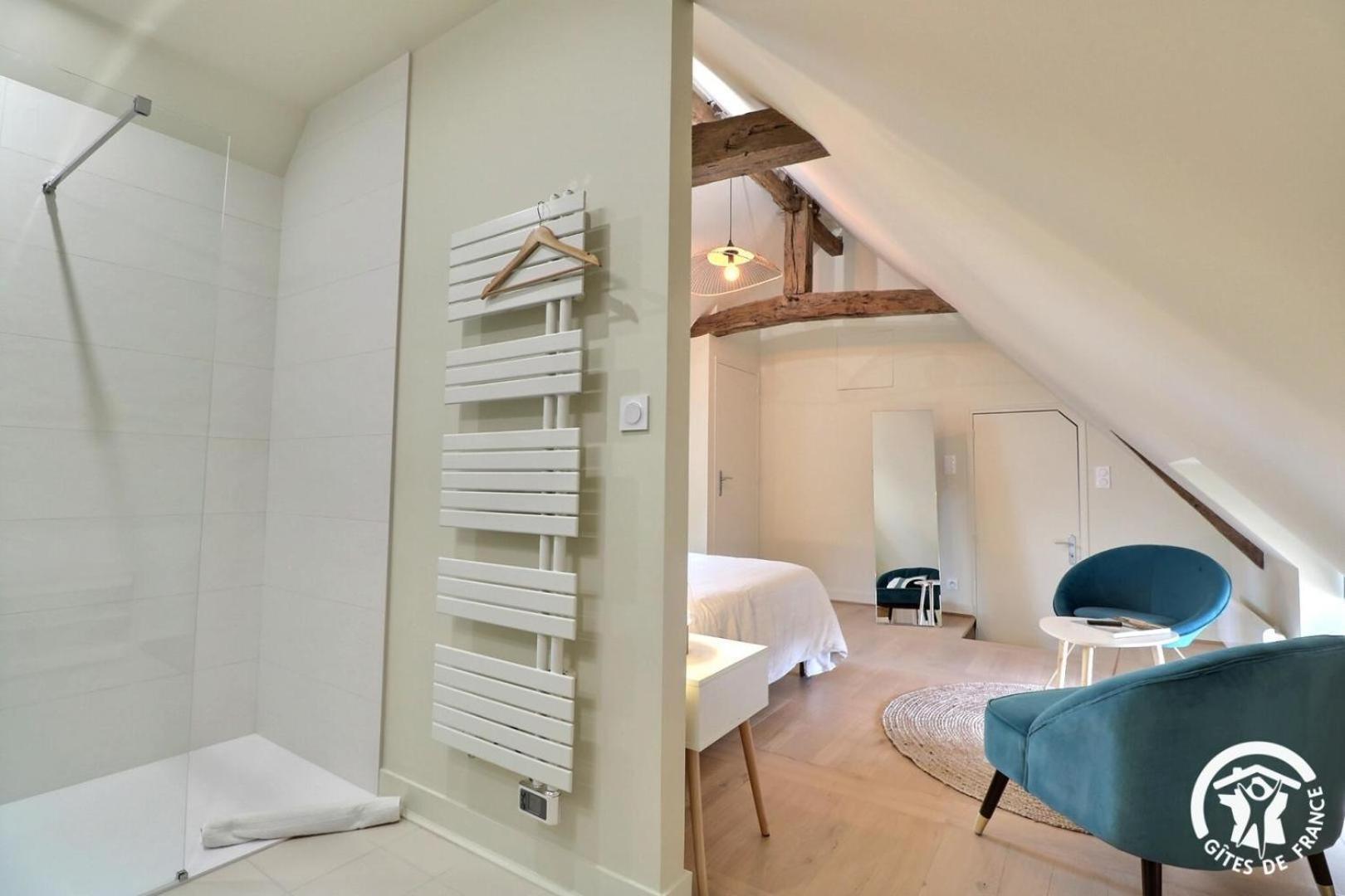 Le Jardin De Quercus Bed & Breakfast Bazouges-la-Perouse Exterior photo